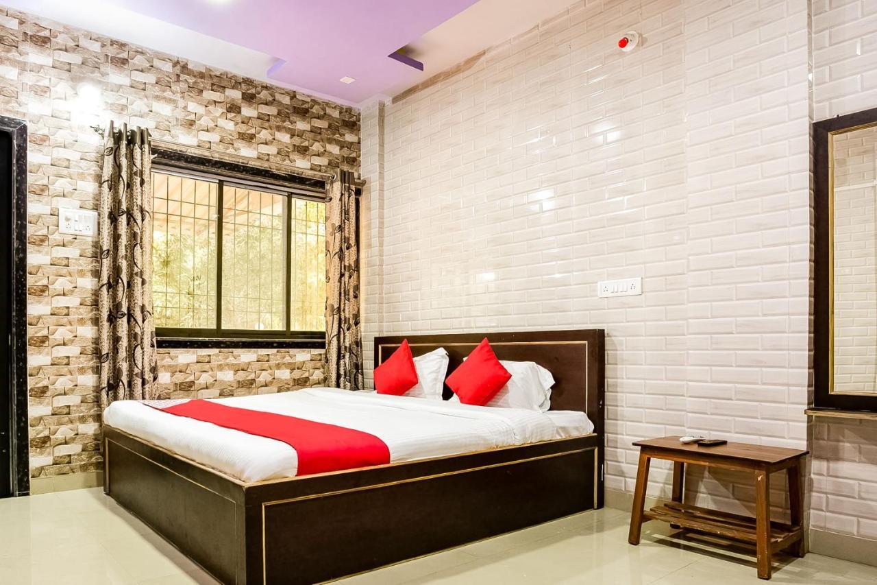 Oyo 63030 Mhatre Farm & Resort Chinchani Ngoại thất bức ảnh