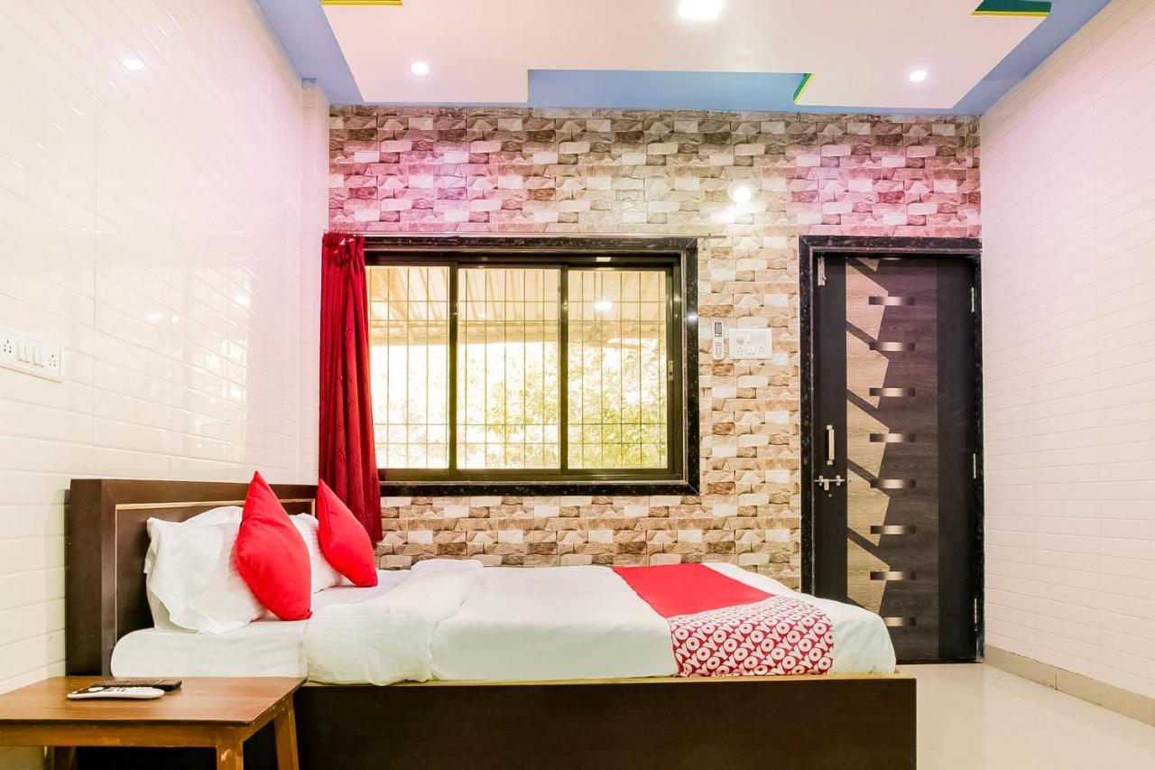 Oyo 63030 Mhatre Farm & Resort Chinchani Ngoại thất bức ảnh